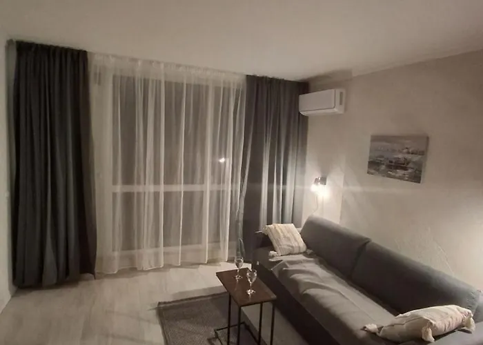 Yana Sanny Apartamento *