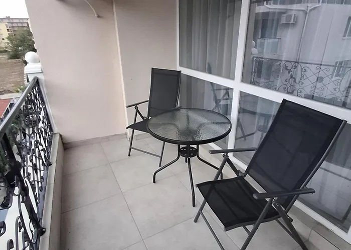 Yana Sanny * ساني بيتش